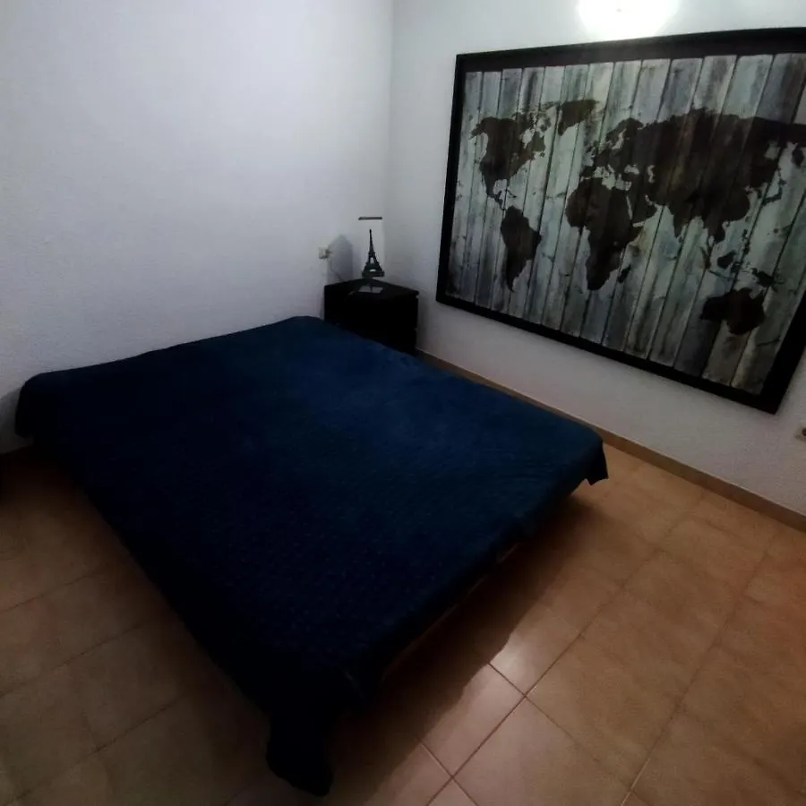 דירה רוזס Appartement T4 A 100 Metres De La Plage