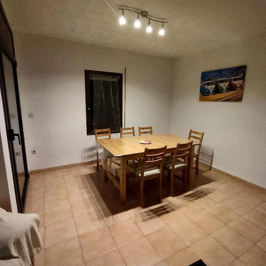 רוזס Appartement T4 A 100 Metres De La Plage ספרד