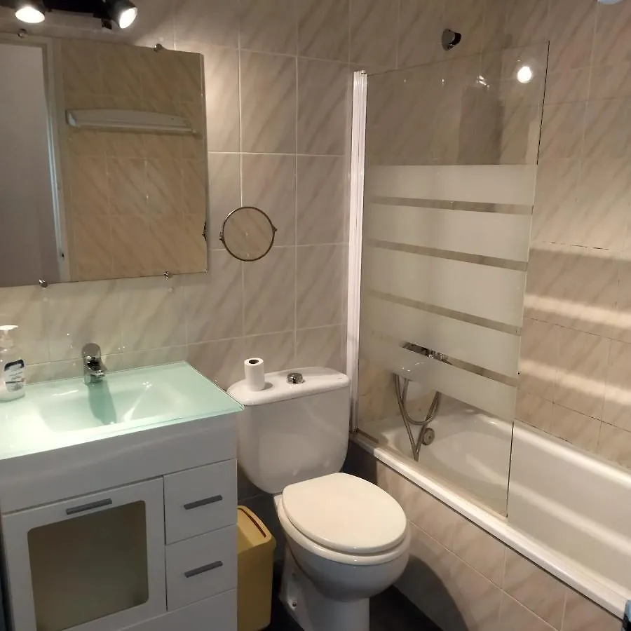 רוזס Appartement T4 A 100 Metres De La Plage ספרד